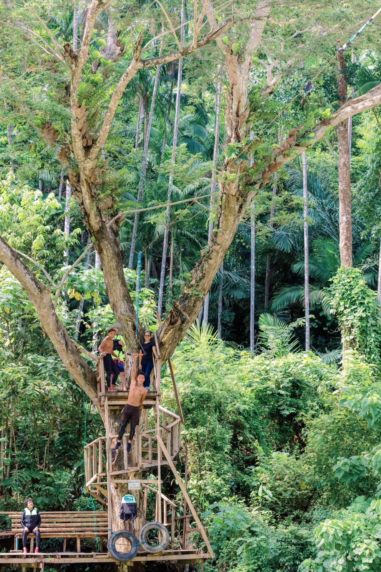 Busai Dream Falls Resort Loboc Ngoại thất bức ảnh
